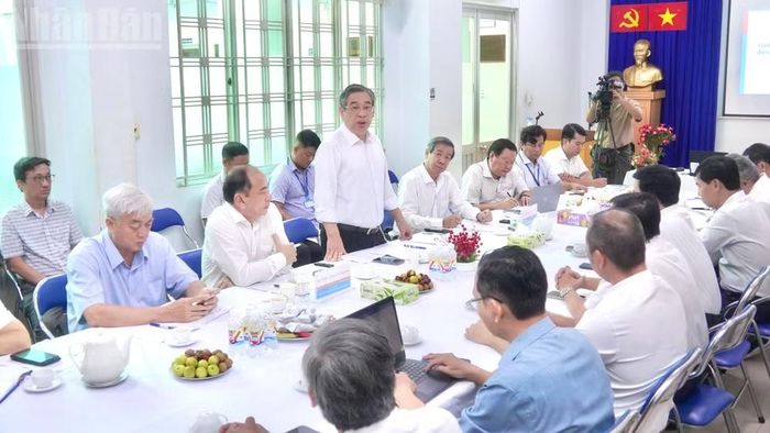 Phó Bí thư Thành ủy Thành phố Hồ Chí Minh Nguyễn Phước Lộc phát biểu chỉ đạo. (Ảnh: KHANG ANH)
