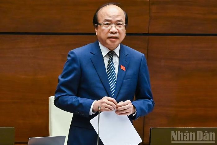 Chủ nhiệm Ủy ban Pháp luật và Tư pháp Phan Chí Hiếu. (Ảnh: DUY LINH)