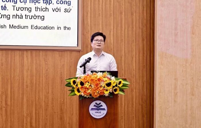 Tiến sĩ Trần Bá Trình, Trưởng Phòng Đào tạo, Trường đại học Sư phạm Hà Nội phát biểu. (Ảnh: Bảo Ngọc) 
