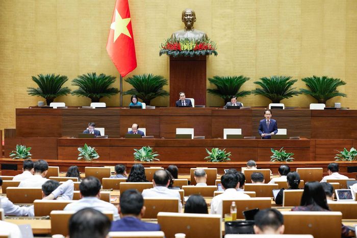 Quang cảnh phiên họp. Ảnh: TRỌNG HẢI