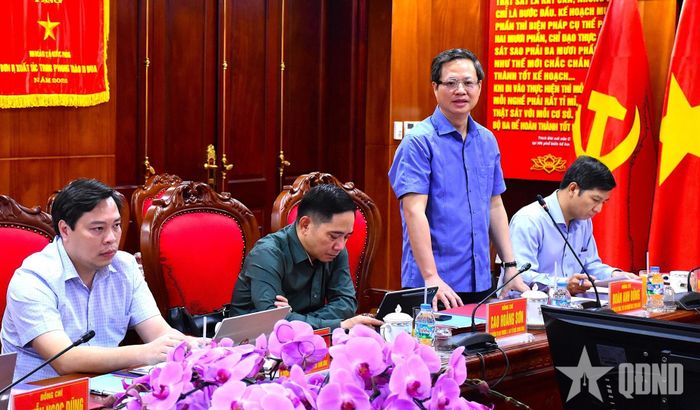 Các đại biểu phát biểu tại hội nghị. 