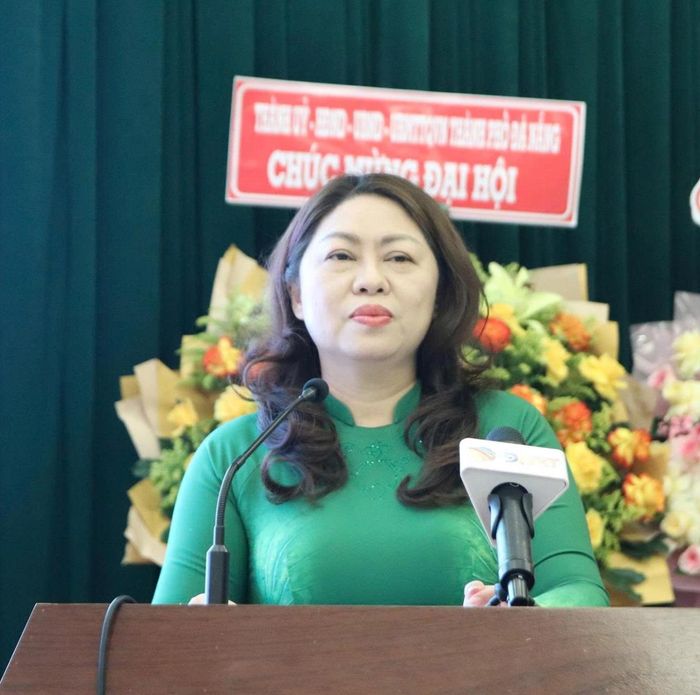 Phó Chủ tịch Thường trực Ủy ban MTTQ Việt Nam thành phố Nguyễn Thị Thu Lan phát biểu chỉ đạo tại Đại hội. Ảnh: P.T