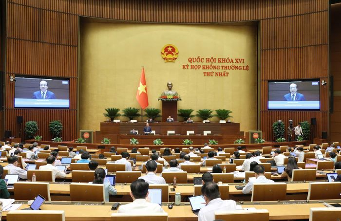 Phiên họp Quốc hội chiều 11-8. Ảnh: QUANG PHÚC