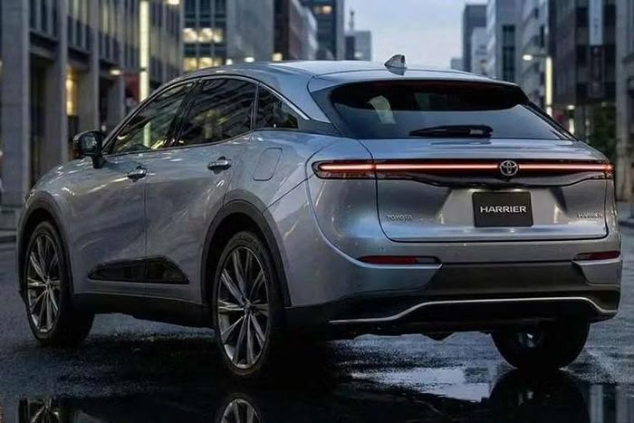 Bước sang đời 2027, thay đổi lớn nhất nằm ở hệ truyền động. Toyota đã loại bỏ động cơ xăng 2.0L hút khí tự nhiên và phiên bản PHEV sử dụng động cơ 2.5L. Điều này đồng nghĩa Harrier hiện chỉ còn lựa chọn hybrid tự sạc (HEV) 2.5L tại Nhật Bản.