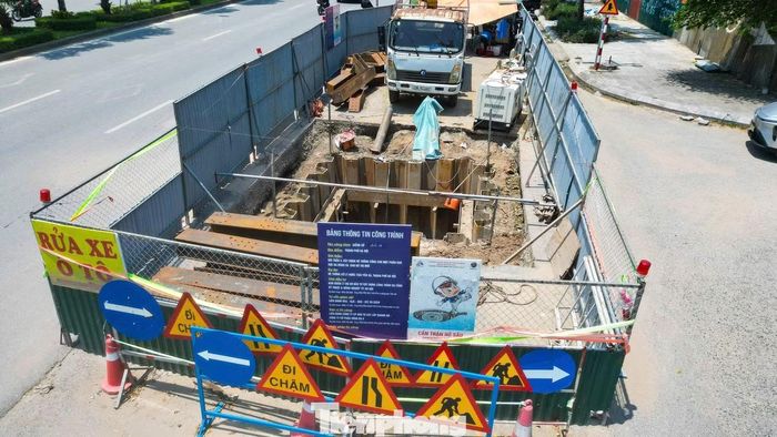 Trước đó dự án nút giao Phạm Tu - đường 70 từng đình trệ trong thời gian dài sau khi phải dừng thi công từ năm 2018, chủ yếu do vướng mắc giải phóng mặt bằng và biến động giá vật liệu xây dựng.