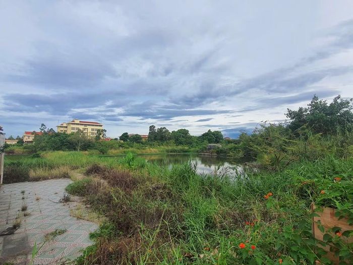 Khu đất nằm ngay giữa lòng TP. Đồng Hới cũ.