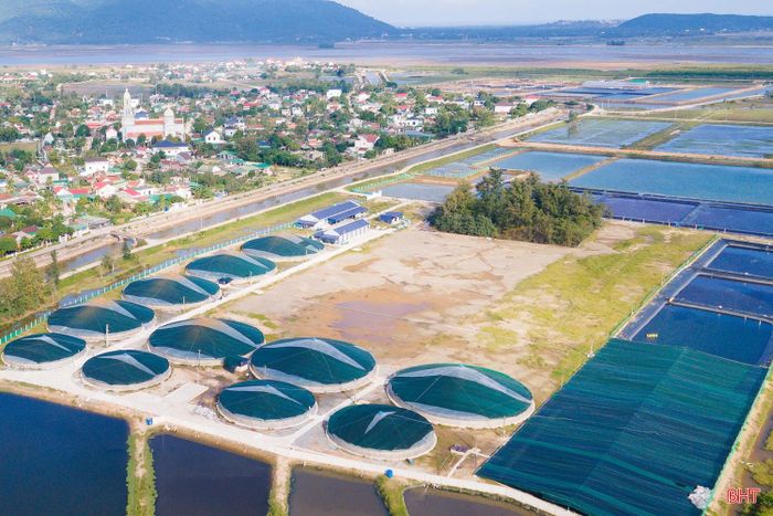 Khu vực nuôi trồng thuỷ sản ở xã Mai Phụ.