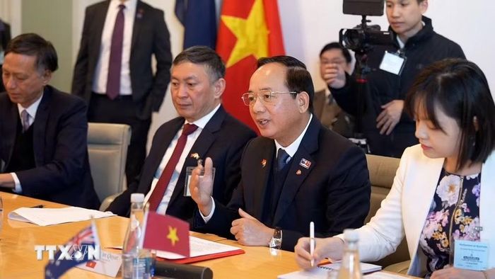 Đồng chí Trịnh Văn Quyết, Ủy viên Bộ Chính trị, Bí thư Trung ương Đảng, Trưởng Ban Tuyên giáo Trung ương phát biểu tại buổi làm việc với Đồng Bộ trưởng Ngoại giao và Thương mại Australia Matt Thistlethwaite. (Ảnh: PV/TTXVN)