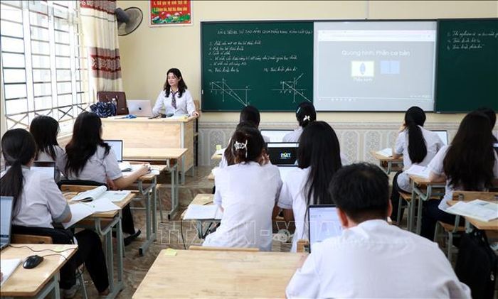 Lớp học ứng dụng AI tại Trường THCS Chu Văn An (phường Kim Bảng, tỉnh Ninh Bình).