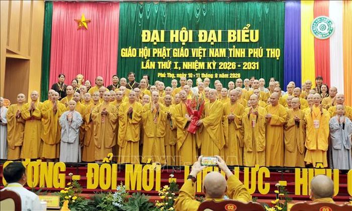 Ban Trị sự Giáo hội Phật giáo Việt Nam tỉnh Phú Thọ nhiệm kỳ 2026 - 2031 ra mắt tại Đại hội.