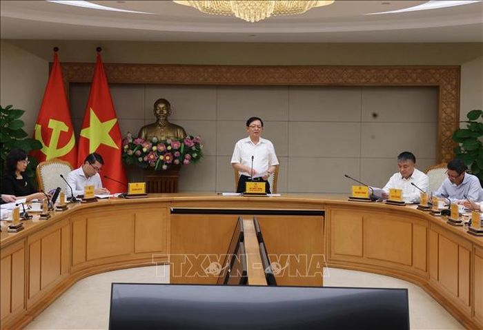 Phó Thủ tướng Hồ Quốc Dũng chủ trì họp về Đề án “Tái cấu trúc các chương trình khoa học, công nghệ và đổi mới sáng tạo quốc gia giai đoạn 2026-2035”. Ảnh: Lâm Khánh/TTXVN