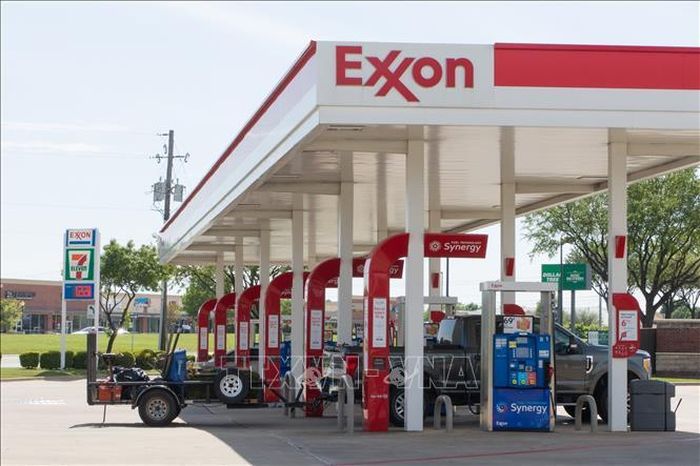 Một trạm xăng ở Plano, Texas, Mỹ. Ảnh: THX/TTXVN