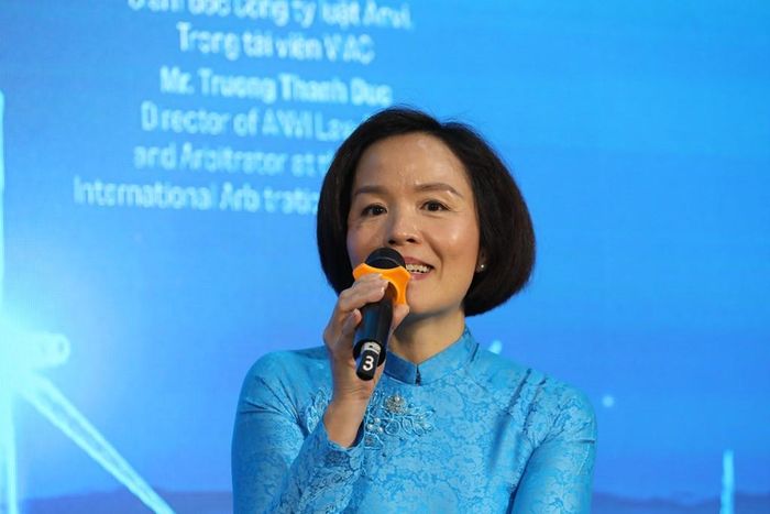 Bà Vũ Yến Hằng, Chủ tịch Minh Triết Capital SJC phát biểu. Ảnh: Bnews phát