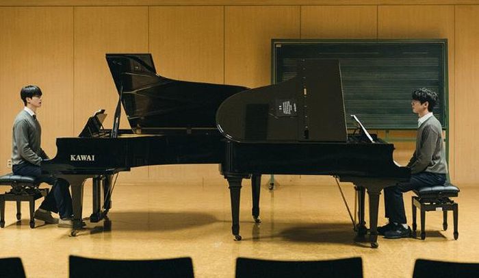 Song Kang và Lee Jun Young chuẩn bị cho màn hòa tấu được mong chờ.