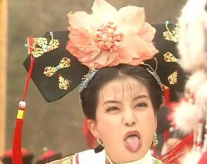 Tiểu Yến Tử và những biểu cảm “đi vào huyền thoại” của màn ảnh Hoa ngữ.