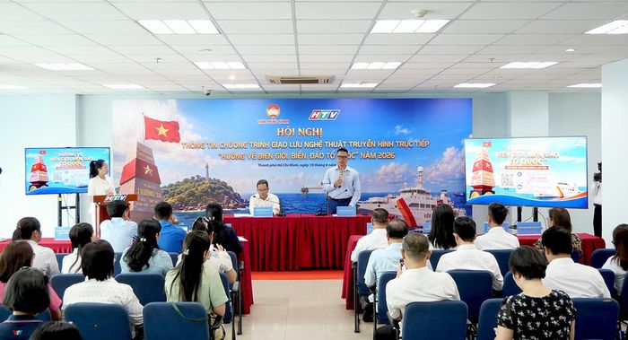 Quang cảnh hội nghị