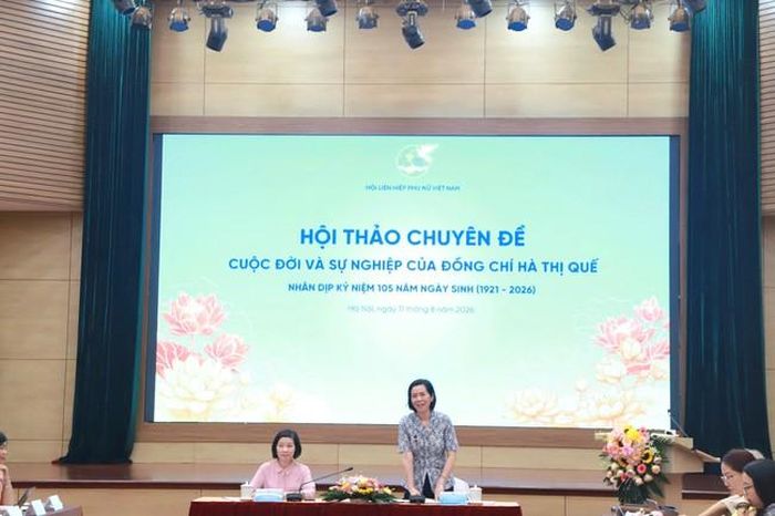 ThS. Nguyễn Thị Minh Hương, Phó Chủ tịch Hội LHPN Việt Nam (bên phải) và bà Nguyễn Thị Kim Dung, Phó Trưởng ban thường trực, Ban Công tác phụ nữ, TƯ Hội LHPN Việt Nam, chủ trì Hội thảo