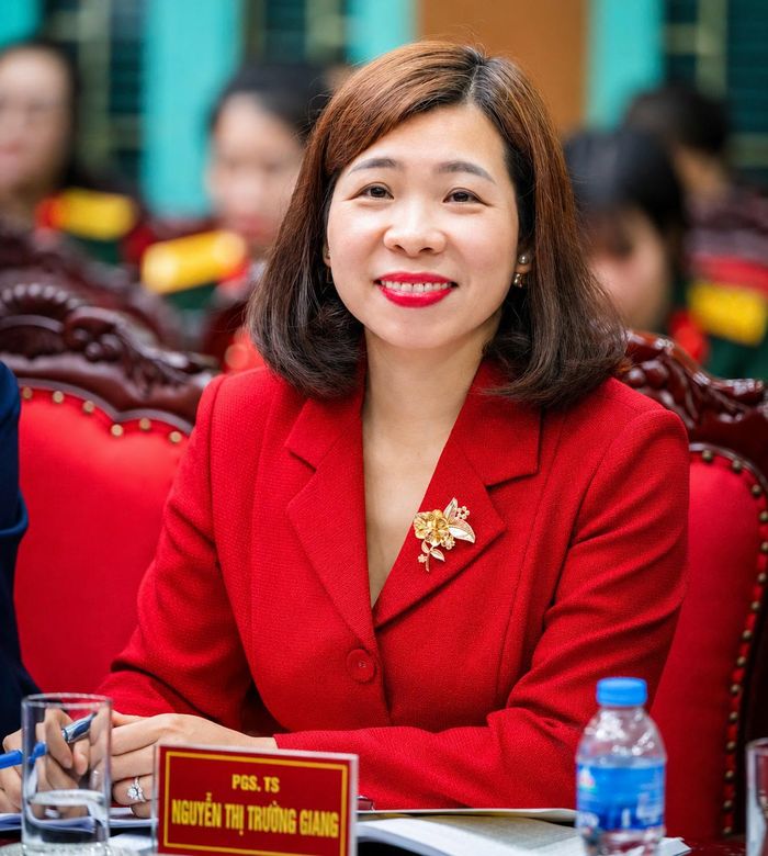 PGS.TS Nguyễn Thị Trường Giang, Phó Giám đốc Học viện Báo chí và Tuyên truyền.