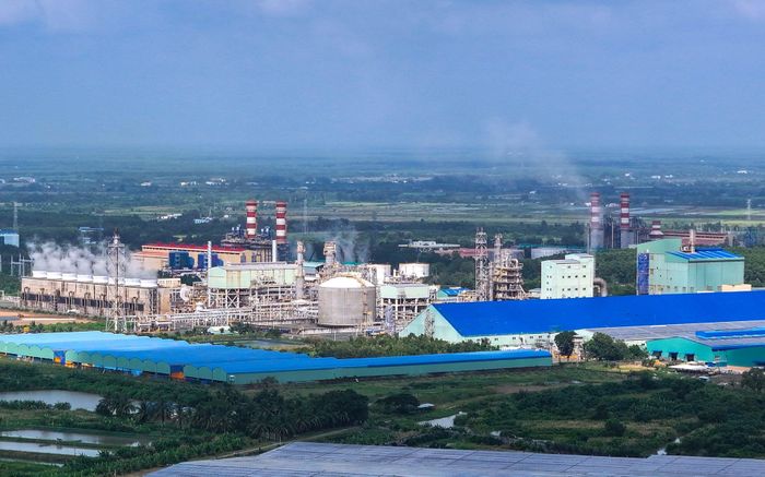 Nhà máy của Tổng công ty Phân bón dầu khí Cà Mau (Đạm Cà Mau) - một thành viên của Tập đoàn Công nghiệp - năng lượng quốc gia Việt Nam (Petrovietnam). Ảnh: Hoàng Anh
