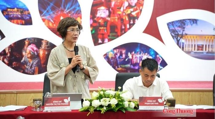 PGS.TS Nguyễn Thị Thu Phương - Viện trưởng Viện Văn hóa, Nghệ thuật, Thể thao và Du lịch Việt Nam chia sẻ tại hội thảo.