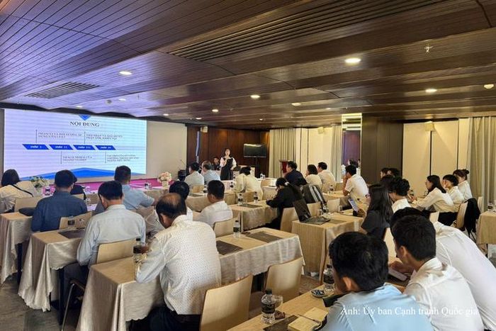 Hội thảo về quy định mới của Luật Bảo vệ quyền lợi người tiêu dùng thảo luận các điểm mới pháp lý, trách nhiệm của doanh nghiệp trong bảo vệ quyền lợi người tiêu dùng.
