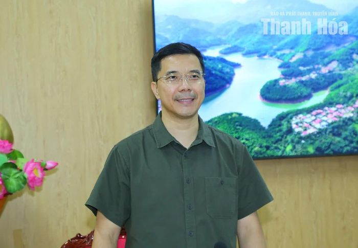 Phó Bí thư Thường trực Tỉnh ủy Nguyễn Hồng Phong phát biểu tại buổi làm việc.
