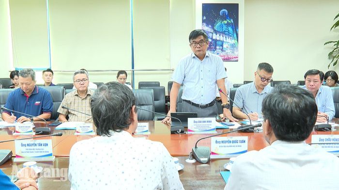 Ông Cao Anh Minh, Tổng Giám đốc Đài Phát thanh và Truyền hình thành phố Hồ Chí Minh phát biểu tại buổi làm việc.