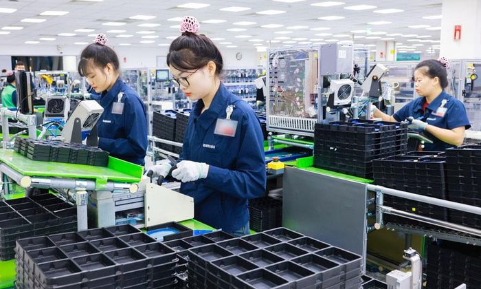 Dây chuyền sản xuất tại Nhà máy Samsung Electronics (Khu công nghiệp Yên Phong).