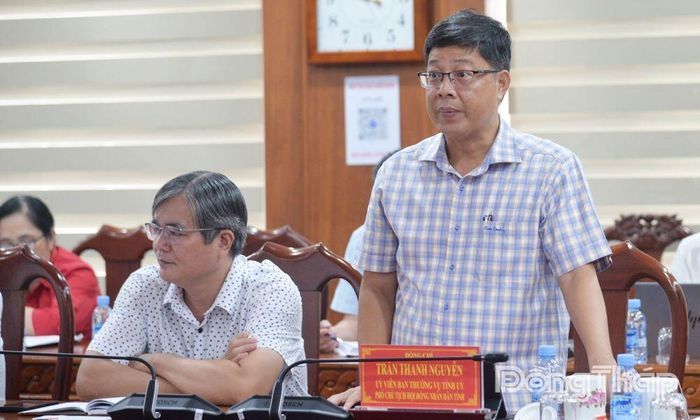Đồng chí Trần Thanh Nguyên, Ủy viên Ban Thường vụ Tỉnh ủy, Phó Chủ tịch HĐND tỉnh, phát biểu tại buổi làm việc.