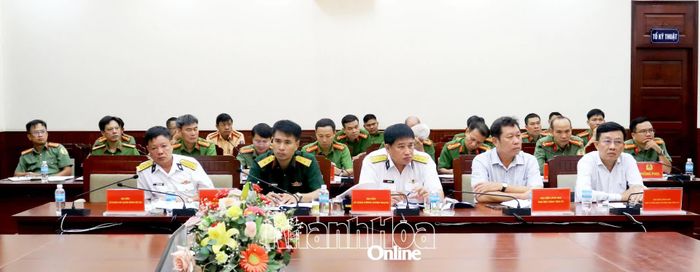 Các đại biểu tham dự hội nghị.