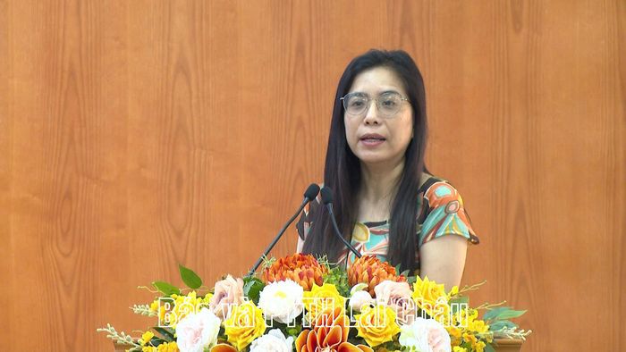 Đại diện Học viện Dân tộc phát biểu tại hội thảo.