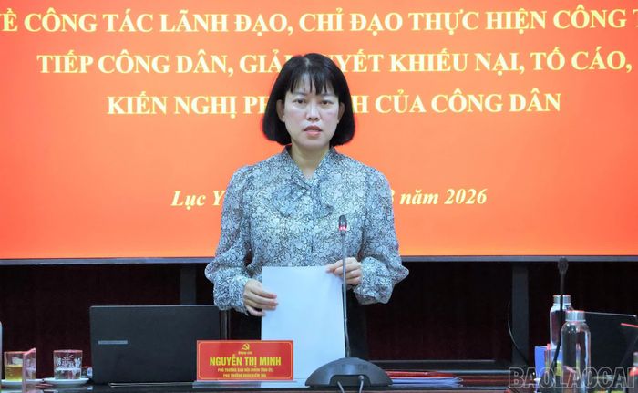 Đồng chí Nguyễn Thị Minh - Phó Trưởng Ban Nội chính Tỉnh ủy, Phó Trưởng đoàn kiểm tra phát biểu tại buổi làm việc.