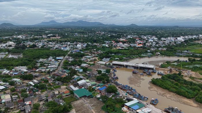Tân Hải nhìn từ trên cao (ảnh: Ngọc Hiển)