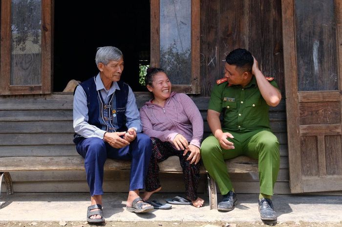 Vai trò của già làng, người có uy tín trong cộng đồng được phát huy