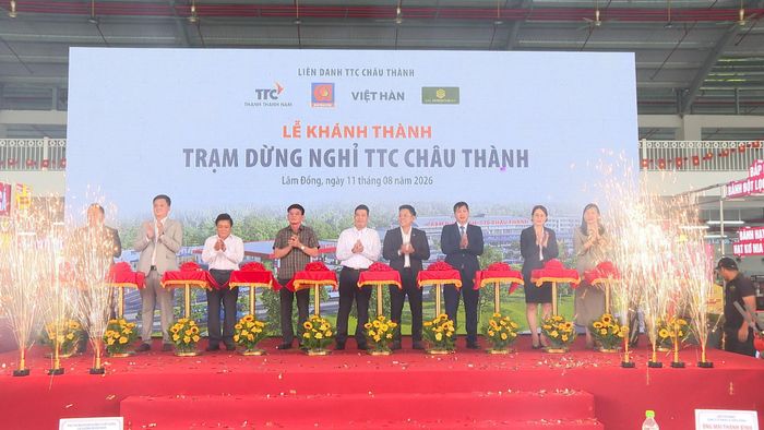 Nghi thức cắt băng khánh thành Trạm dừng nghỉ TTC Châu Thành tại Km 205+902, trên tuyến cao tốc Vĩnh Hảo - Phan Thiết