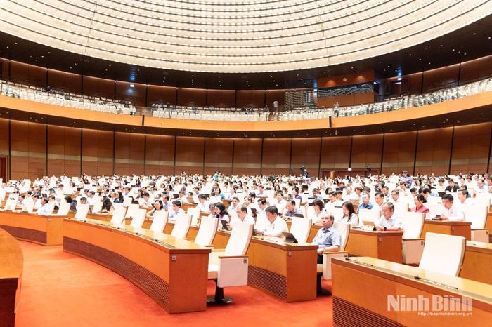 Toàn cảnh hội trường Diên Hồng.