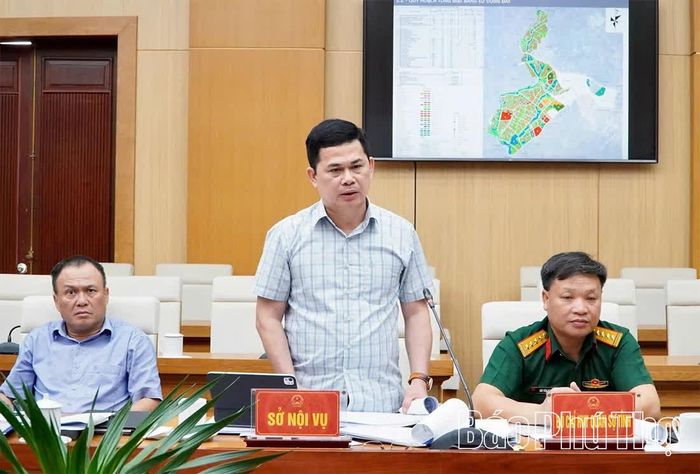 Giám đốc Sở Nội vụ Trần Việt Cường phát biểu tại hội nghị.