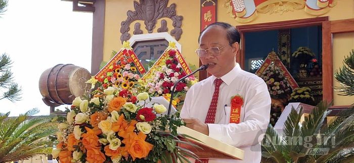 Đại diện lãnh đạo xã Nam Cửa Việt trình bày diễn văn tại buổi lễ - Ảnh: Q.N