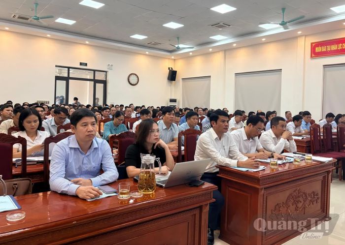 Các đại biểu tham dự hội nghị - Ảnh: H.L