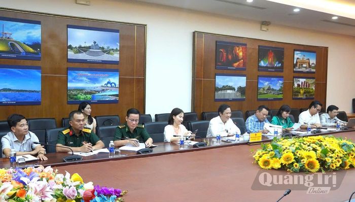 Đồng chí Hoàng Nam, Phó Chủ tịch Thường trực UBND tỉnh phát biểu tại buổi làm việc - Ảnh: Việt Anh