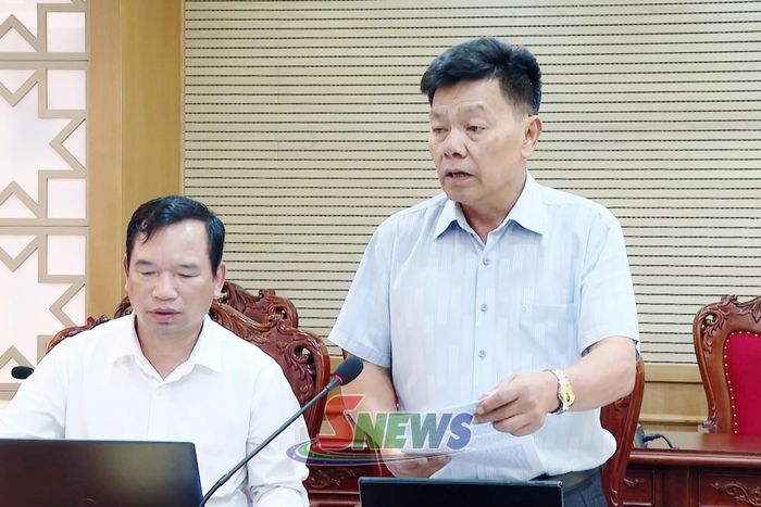 Lãnh đạo Sở Y tế phát biểu tại cuộc làm việc.