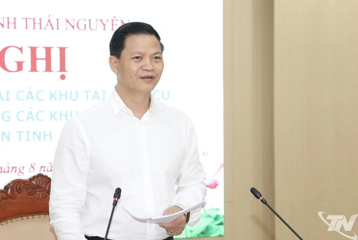 Đồng chí Chủ tịch UBND tỉnh Vương Quốc Tuấn phát biểu kết luận Hội nghị.