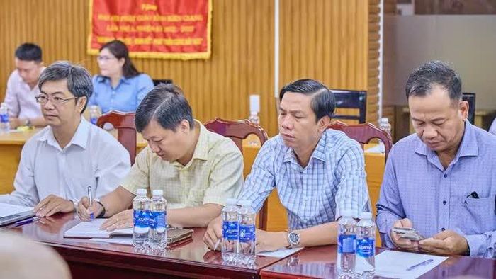 Đại diện các sở, ban ngành tỉnh An Giang tham dự