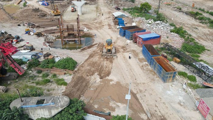 Các đơn vị thi công đang tập trung nguồn lực, tổ chức thi công liên tục nhằm bù đắp thời gian đã bị chậm.