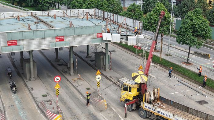 Theo ông Hiệp, trong suốt quá trình triển khai, phương án tổng thể vẫn bảo đảm 4 làn xe lưu thông. Tùy từng khu vực, các làn có thể được tạm thời điều chỉnh để phục vụ thi công. Sau khi hoàn thành một phần, mặt bằng được hoàn trả để tiếp tục tổ chức giao thông và chuyển sang thi công khu vực tiếp theo.