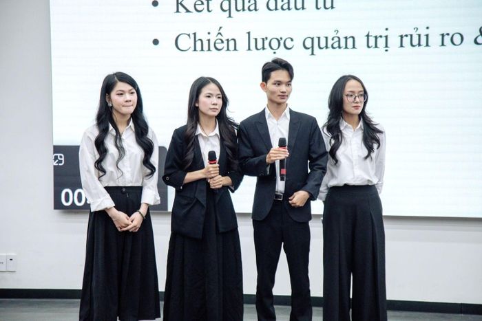 Sinh viên ngành Bất động sản của VLU tự tin làm chủ kiến thức và kỹ năng ứng dụng công nghệ số