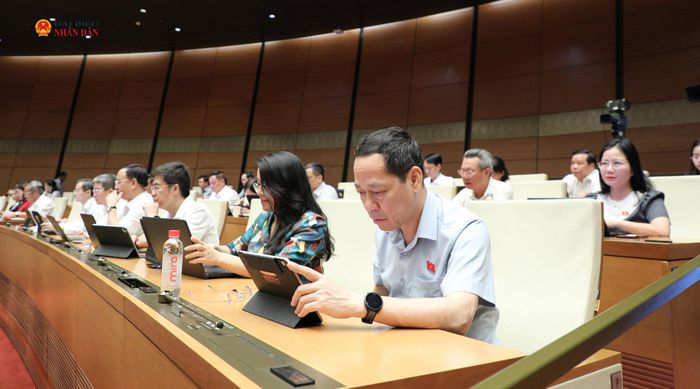 Các đại biểu dự phiên thảo luận. Ảnh: Khánh Duy