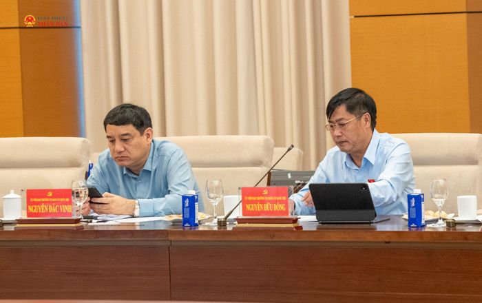 Các đại biểu dự Hội nghị