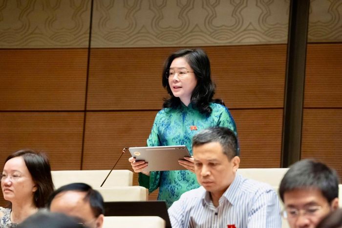 Đại biểu Lê Thị Hoài Chung (Đoàn Nghệ An). Ảnh: Media Quốc hội