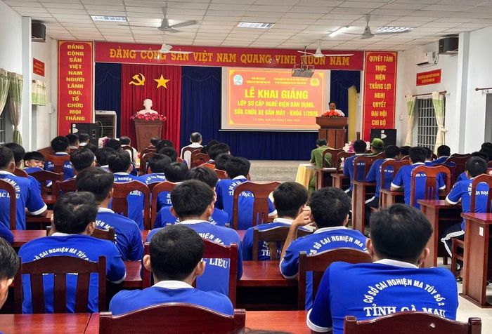Việc mở các lớp đào tạo nghề và chính sách vay vốn ưu đãi đã tiếp thêm niềm tin, động lực mạnh mẽ cho người nghiện tái hòa nhập cộng đồng.